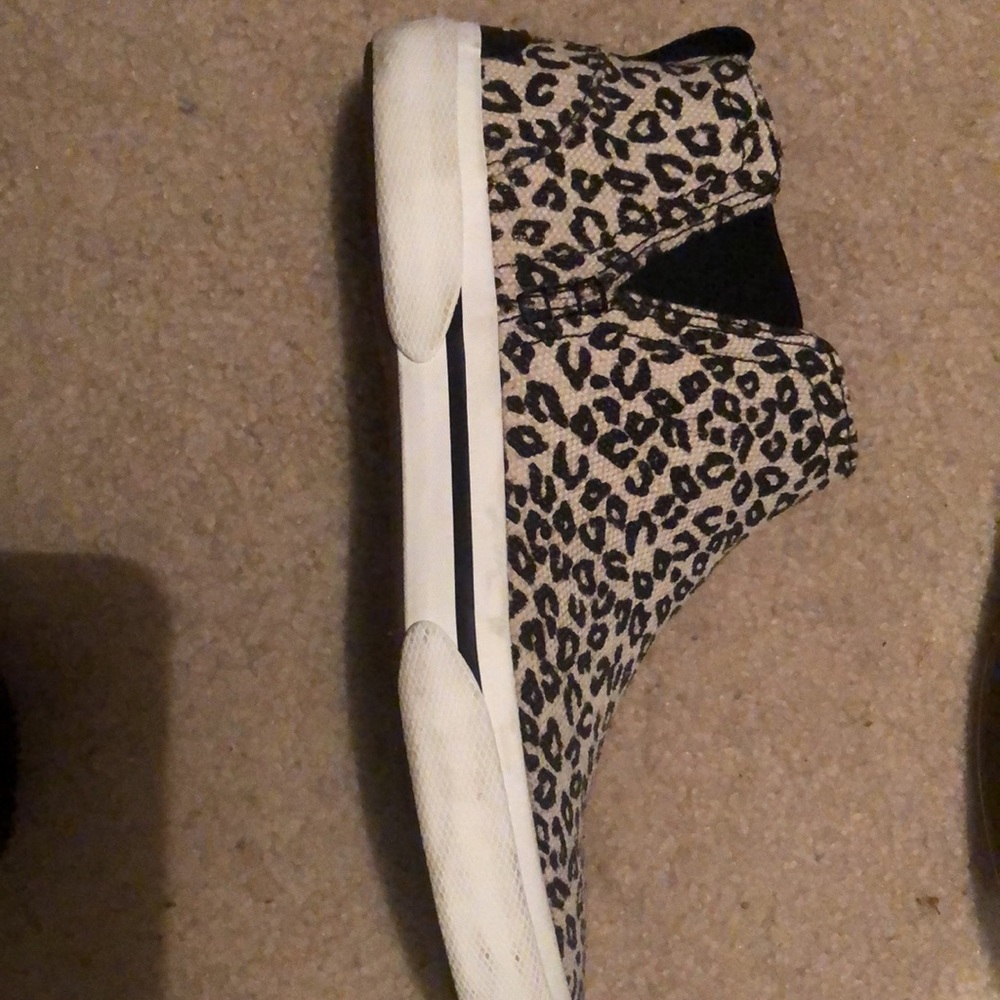 Sperry booties- slip on, canvas fabric, animal print - Picture 5 of 7